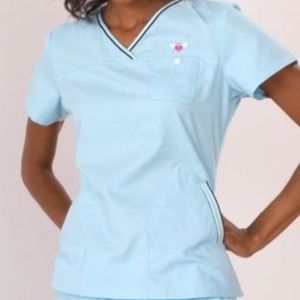 koi Tops - 🏥👩🏼⚕️Koi Crossover Ashley’s v-neck scrub top koi Tops - 🏥👩🏼⚕️Koi Crossover Ashley’s v-neck scrub top